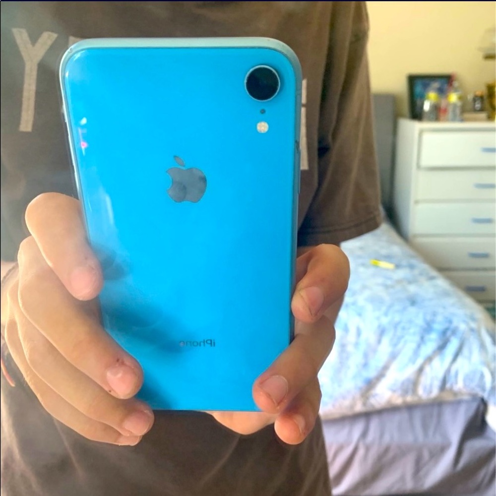 iPhone XR blue brand new
